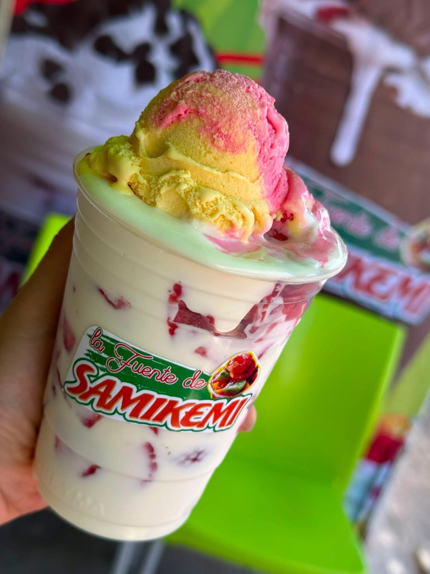 FRESAS PICADAS + NIEVE 