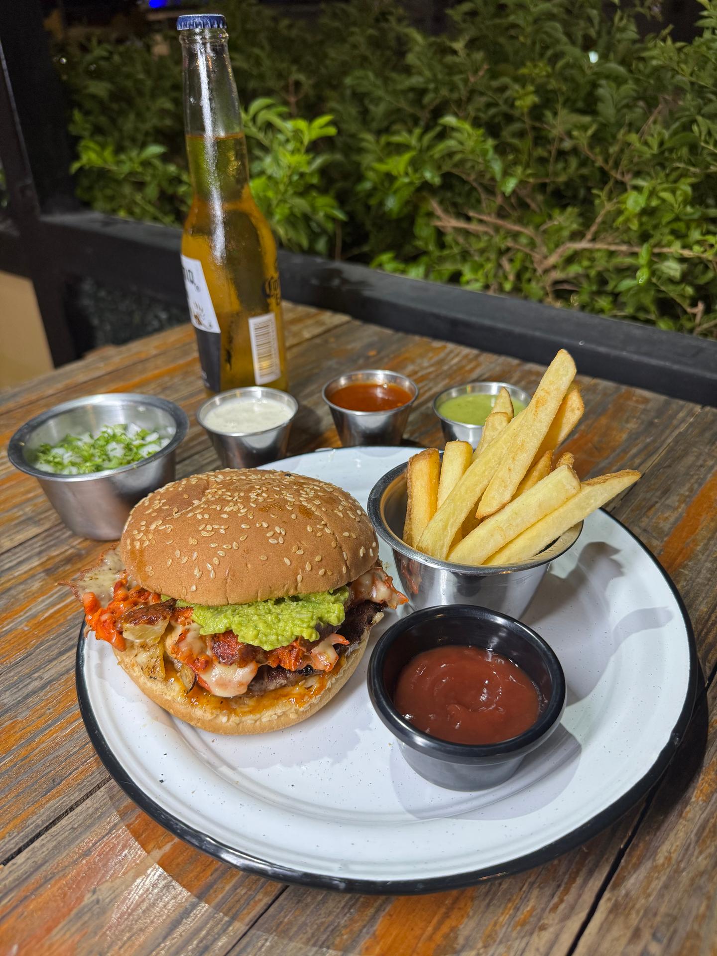 Hamburguesa mexicana