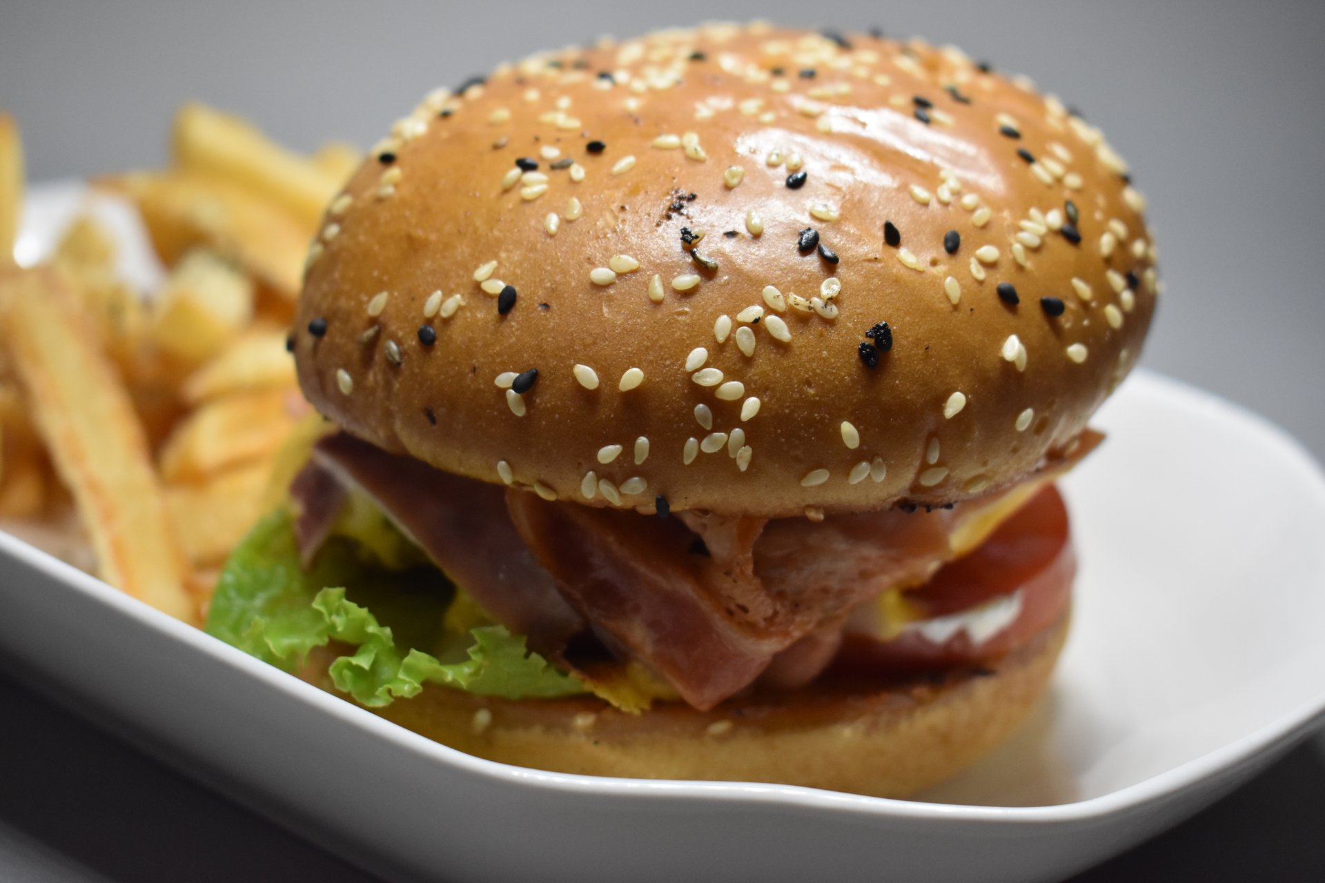 HAMBURGUESA CLASICA