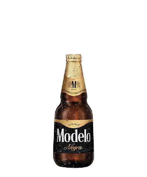 Modelo negra